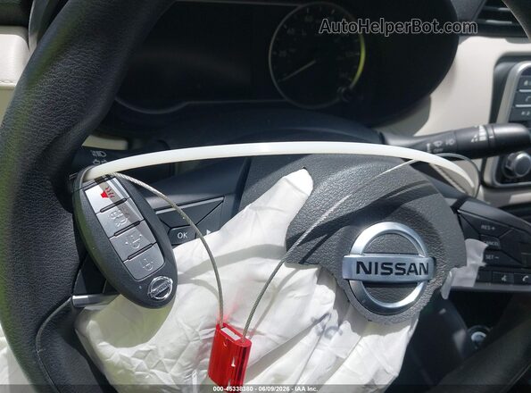 3N1CN8EV4ML924258 2021 NISSAN VERSA Белый Вид панели приборов
