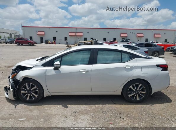 3N1CN8EV4ML924258 2021 NISSAN VERSA Белый Панорамный вид салона 360°