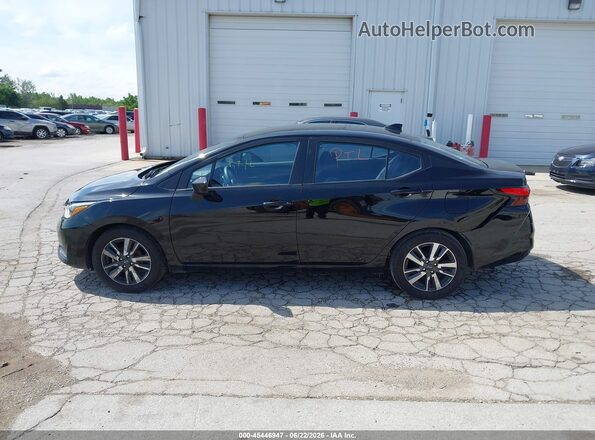3N1CN8EV4SL842401 2025 NISSAN VERSA Black Widok wnętrza 360 stopni