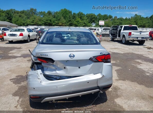 3N1CN8EV5LL825592 2020 NISSAN VERSA Серебряный 