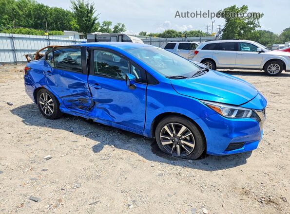 3N1CN8EV5ML813654 2021 NISSAN VERSA Blue Передня права чверть