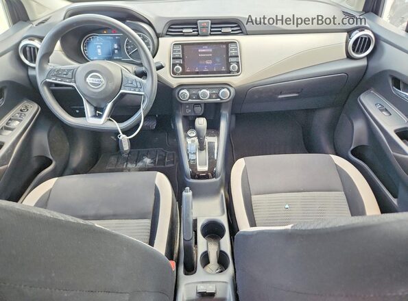 3N1CN8EV7NL871069 2022 NISSAN VERSA Gray 