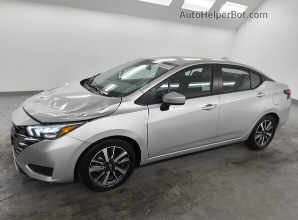 3N1CN8EV7SL870998 2025 NISSAN VERSA Silver 