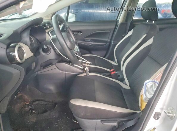 3N1CN8EV8LL809550 2020 NISSAN VERSA Silver Widok wnętrza z przodu