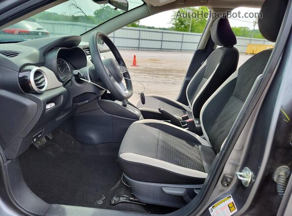 3N1CN8EV8LL900429 2020 NISSAN VERSA Gray 