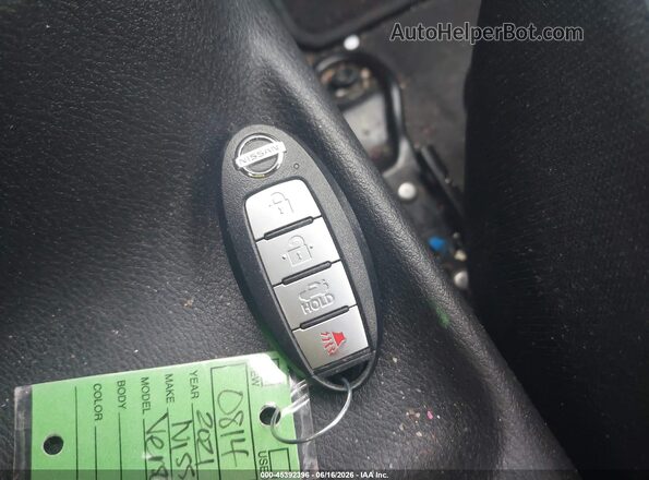 3N1CN8EV8ML897338 2021 NISSAN VERSA White Vista del salpicadero