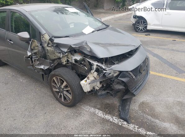 3N1CN8EV9ML922490 2021 NISSAN VERSA Серый Вид спереди