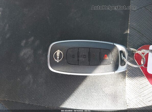 3N1CN8EV9SL870940 2025 NISSAN VERSA White Առջևի վահանակի տեսք