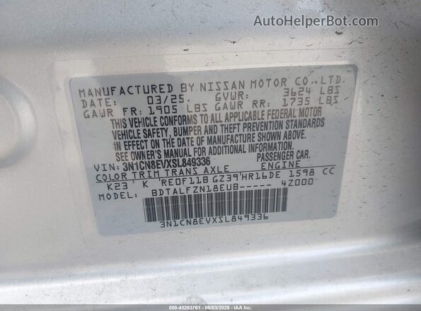 3N1CN8EVXSL849336 2025 NISSAN VERSA Silver Widok komory silnika
