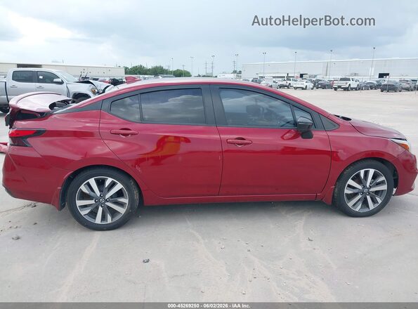 3N1CN8FV0LL866243 2020 NISSAN VERSA Burgundy Widok wnętrza z tyłu