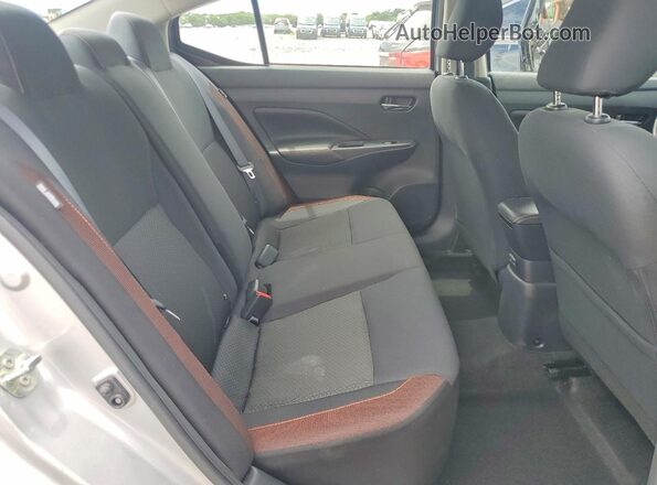 3N1CN8FV2LL892746 2020 NISSAN VERSA Silver Rear seats view