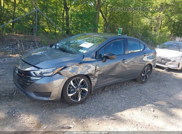 3N1CN8FV3SL894598 2025 NISSAN VERSA Золотой Передняя левая четверть