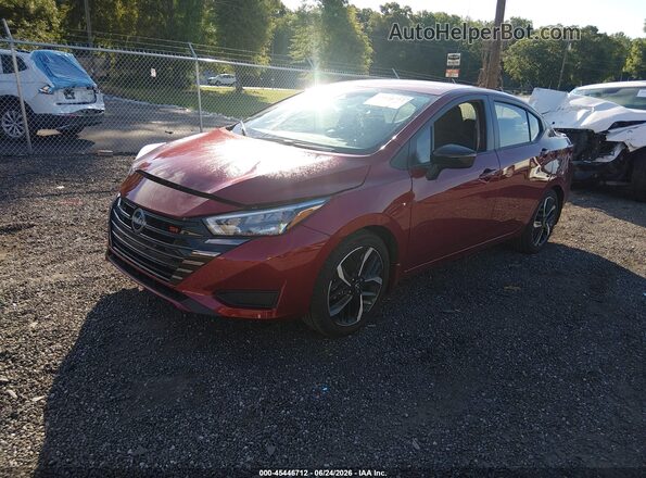 3N1CN8FV7SL876945 2025 NISSAN VERSA Red წინა მარცხენა ხედი სამი მეოთხედიდან