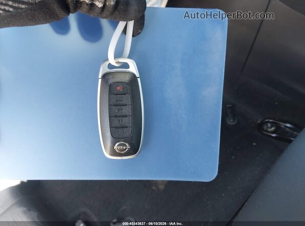 3N1CN8FV9PL861015 2023 NISSAN VERSA Серебряный Вид панели приборов