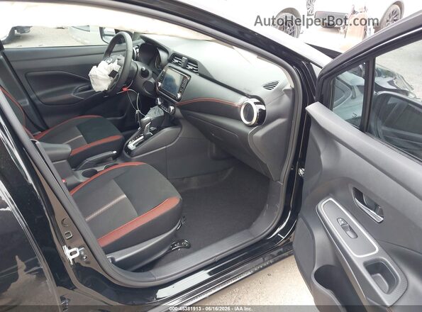 3N1CN8FV9SL875067 2025 NISSAN VERSA Black Vista interior delantera