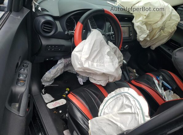 3N1CP5BV0NL517715 2022 NISSAN KICKS Black 