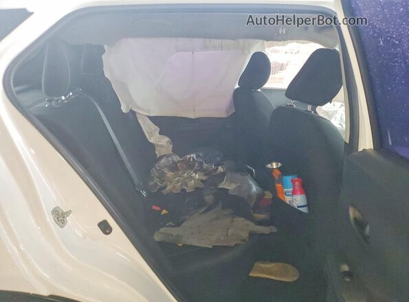3N1CP5BV2NL496530 2022 NISSAN KICKS White Вид задньої частини салону