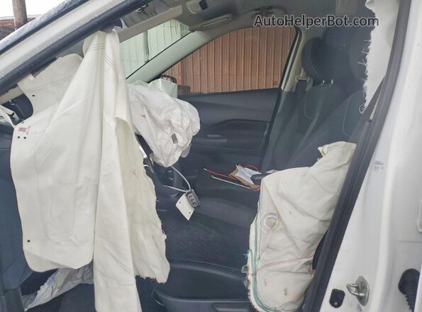 3N1CP5BV2NL496530 2022 NISSAN KICKS White Вид салону спереду