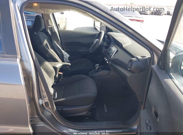 3N1CP5BV3PL497446 2023 NISSAN KICKS Gray Widok wnętrza z przodu