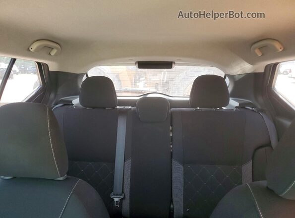 3N1CP5BV4LL578160 2020 NISSAN KICKS White Rear seats view