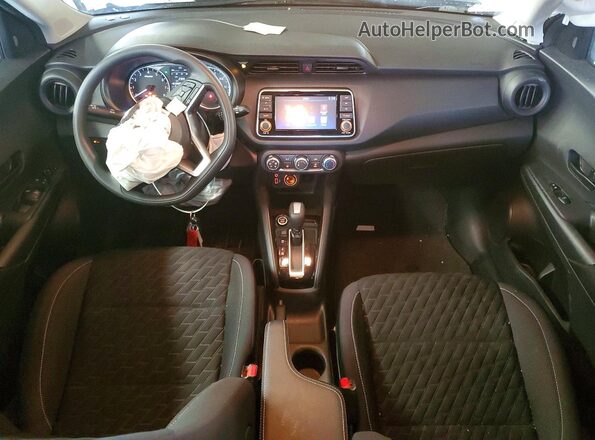 3N1CP5BV4ML518140 2021 NISSAN KICKS Gray Вид панелі приладів