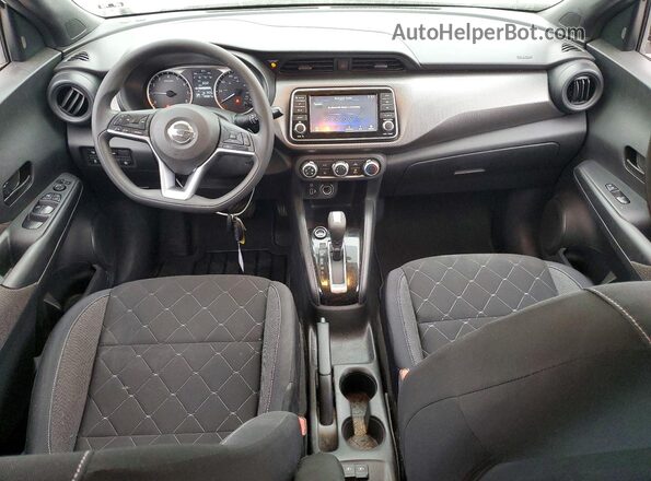3N1CP5BV6LL487990 2020 NISSAN KICKS White Вид панелі приладів
