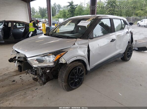 3N1CP5BV6LL498147 2020 NISSAN KICKS Silver Առջևի ձախ երեք քառորդ տեսարան