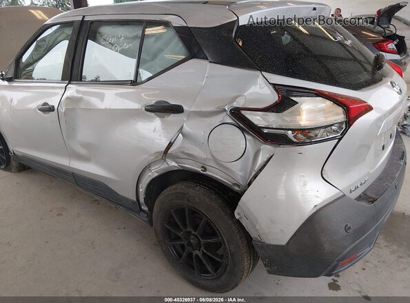3N1CP5BV6LL498147 2020 NISSAN KICKS Silver Դիմացի տեսք