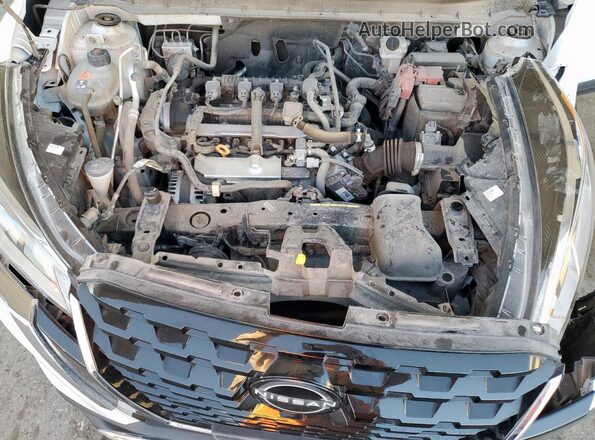 3N1CP5BV6RL503761 2024 NISSAN KICKS White Vista del compartimento del motor
