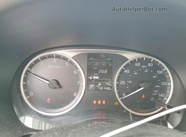3N1CP5BV6RL509107 2024 NISSAN KICKS Gray Սարքավորումների վահանակի տեսք