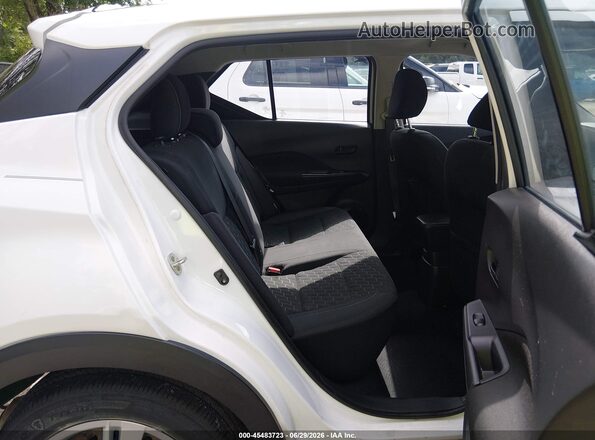 3N1CP5BV7ML524045 2021 NISSAN KICKS White VIN կոդի պիտակի տեսք