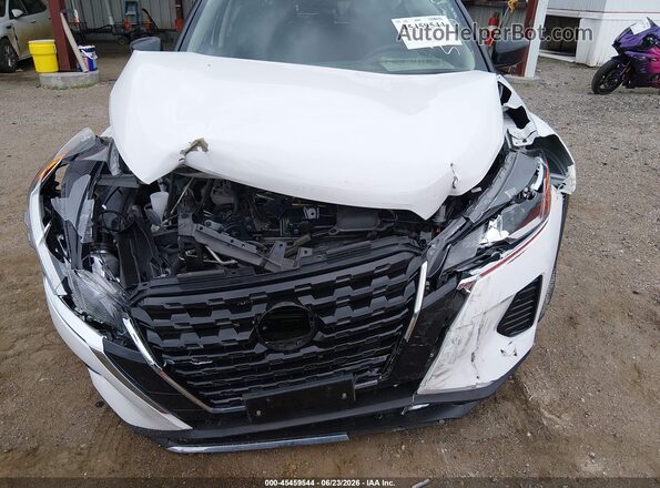 3N1CP5BV7RL519886 2024 NISSAN KICKS White Դիմացի տեսք