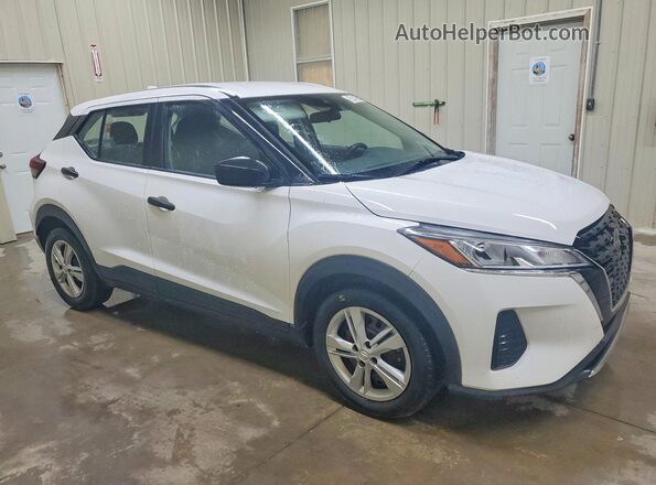 3N1CP5BVXML549523 2021 NISSAN KICKS Белый Передняя правая четверть