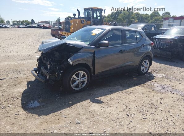 3N1CP5BVXPL473323 2023 NISSAN KICKS Серый Передняя левая четверть