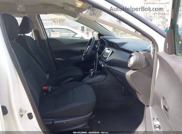 3N1CP5BVXRL522815 2024 NISSAN KICKS White Widok wnętrza z przodu