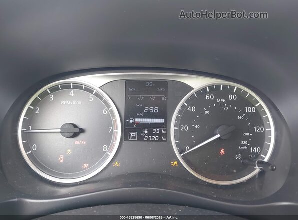 3N1CP5BVXRL522815 2024 NISSAN KICKS White Widok tylnych siedzeń