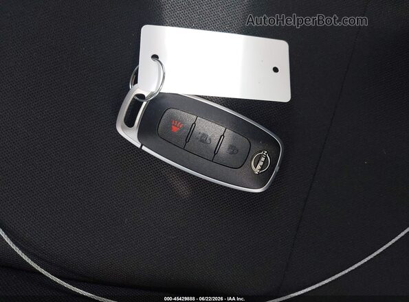 3N1CP5BVXSL491586 2025 NISSAN KICKS PLAY Черный Вид панели приборов