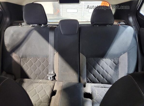 3N1CP5CU0JL508142 2018 NISSAN KICKS White Widok tylnych siedzeń