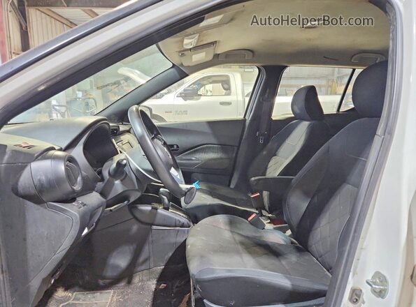 3N1CP5CU0JL508142 2018 NISSAN KICKS White Widok wnętrza z przodu