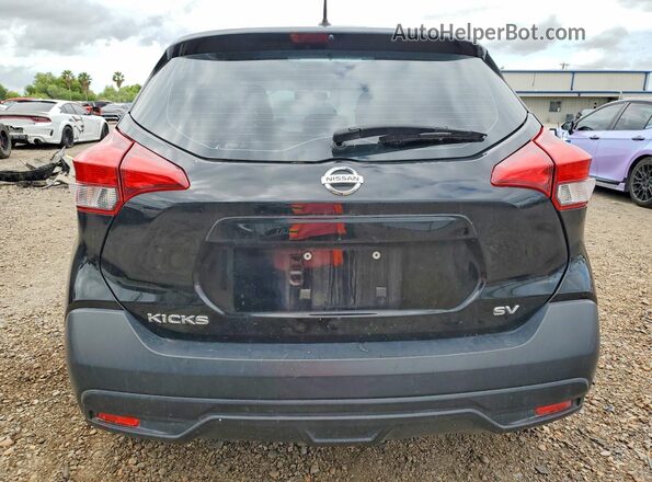 3N1CP5CU0JL511946 2018 NISSAN KICKS Black Widok z tyłu