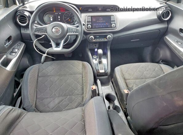 3N1CP5CU0JL511946 2018 NISSAN KICKS Black Widok deski rozdzielczej