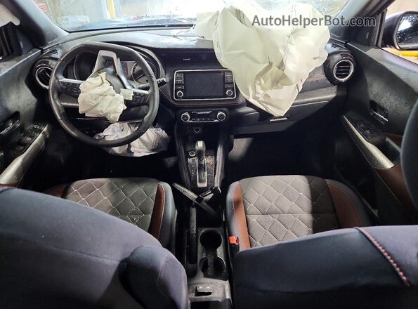 3N1CP5CU0KL532040 2019 NISSAN KICKS Blue Dashboard view