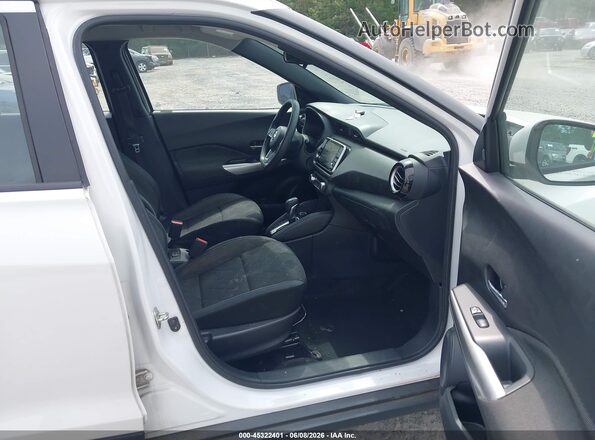 3N1CP5CU0KL555737 2019 NISSAN KICKS White Սալոնի դիմացի տեսք