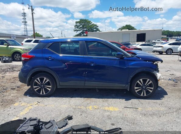3N1CP5CU1JL496969 2018 NISSAN KICKS Blue Вид задньої частини салону
