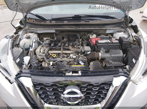 3N1CP5CU1JL507629 2018 NISSAN KICKS Silver Հետևի տեսք
