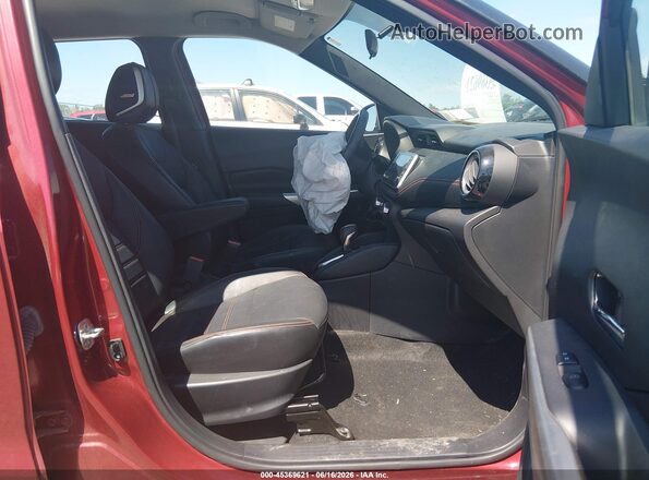 3N1CP5CU1JL543577 2018 NISSAN KICKS Red Вид салону спереду