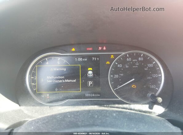 3N1CP5CU1JL543577 2018 NISSAN KICKS Red Вид задніх сидінь