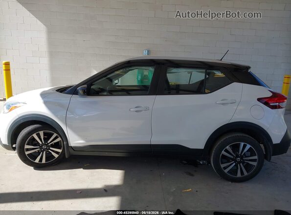 3N1CP5CU1KL549106 2019 NISSAN KICKS White Vista interior de 360 grados