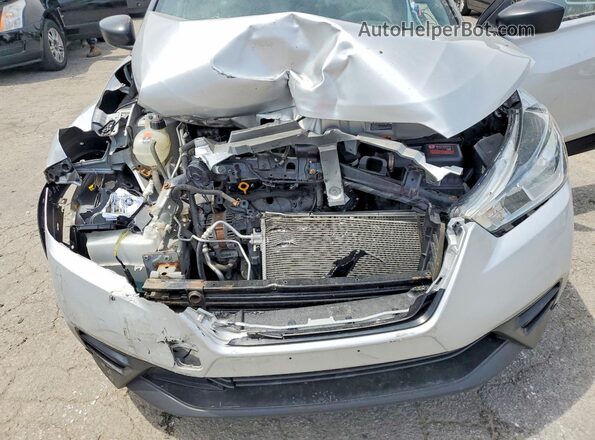 3N1CP5CU1KL568383 2019 NISSAN KICKS Silver Engine compartment view