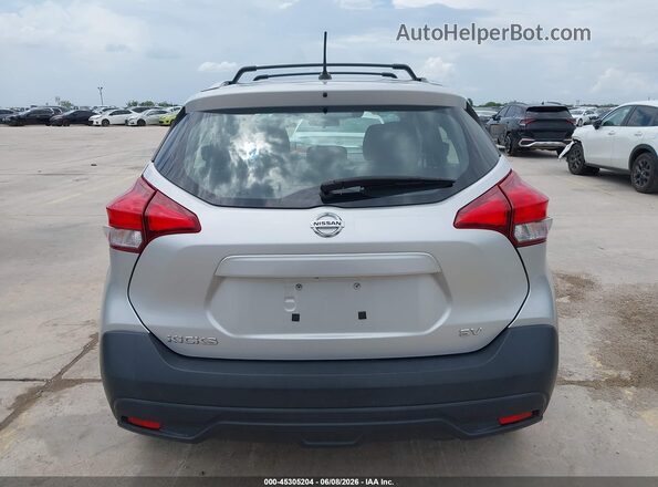 3N1CP5CU2JL497905 2018 NISSAN KICKS Silver 
